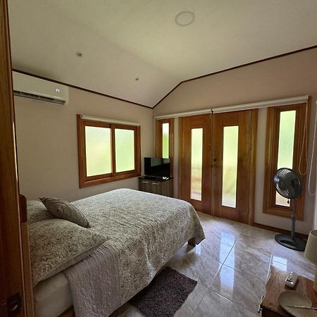 Chilamate Room ตอร์ตูเกโร ภายนอก รูปภาพ